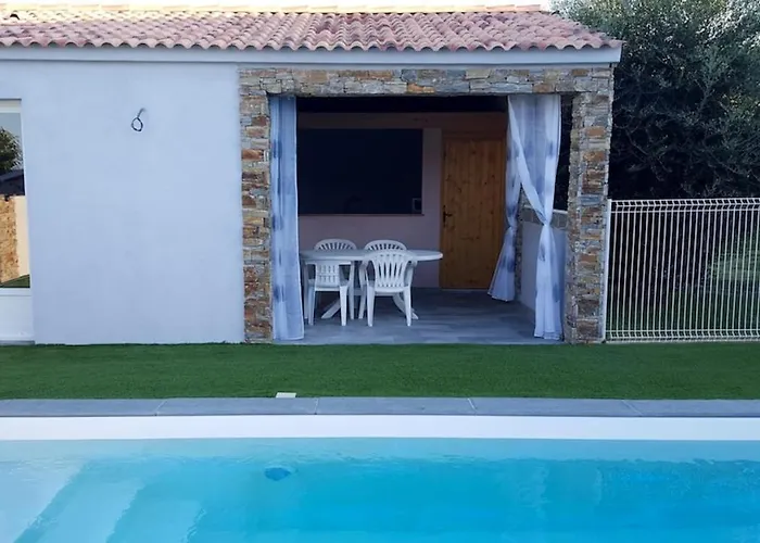 Chaleureux A Penta-di-casinca 60 M² Avec Piscine Privee Appartement *