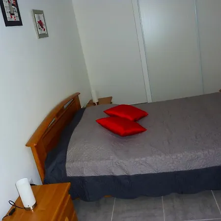 Chaleureux A Penta-di-casinca 60 M² Avec Piscine Privee Apartment