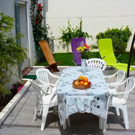 Chaleureux A Penta-di-casinca 60 M² Avec Piscine Privee Apartmán *