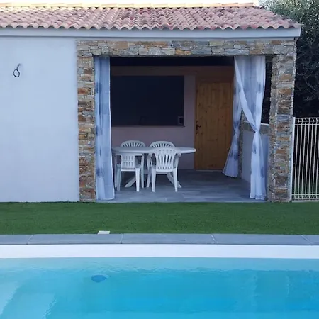 Apartmán Chaleureux A Penta-di-casinca 60 M² Avec Piscine Privee *