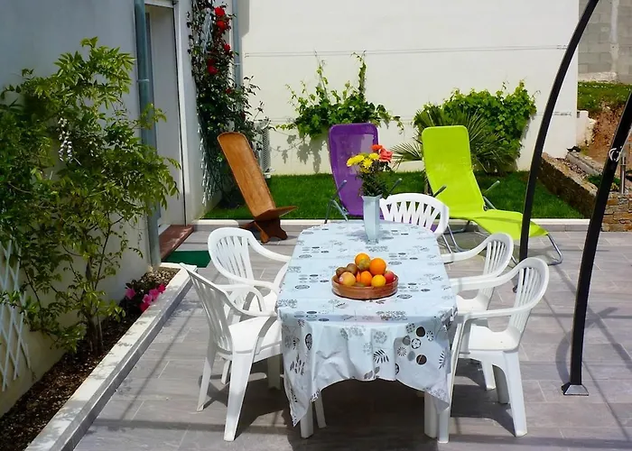 Chaleureux A Penta-di-casinca 60 M² Avec Piscine Privee 公寓 *